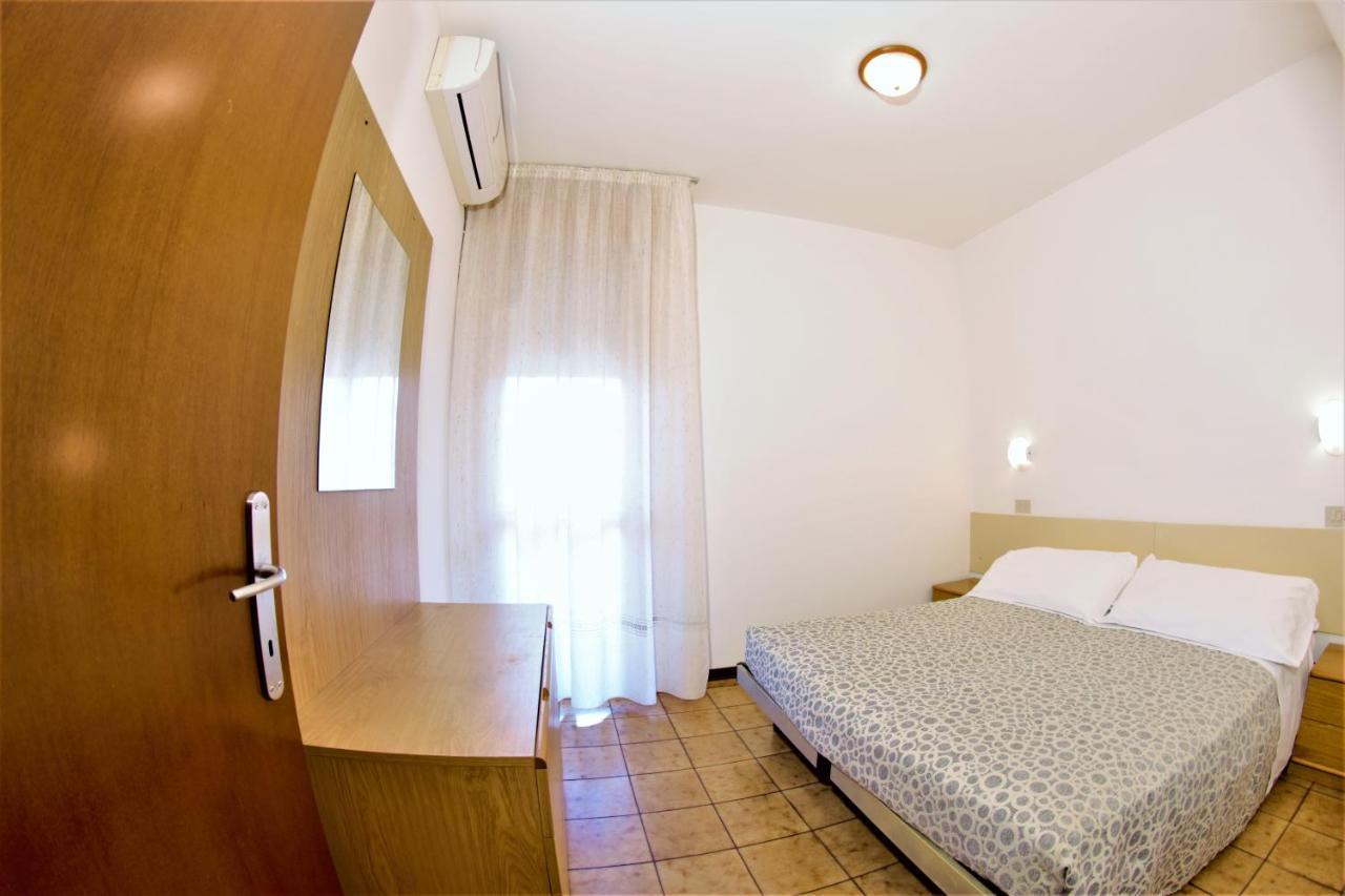 Residence Columbia Bibione Exterior foto